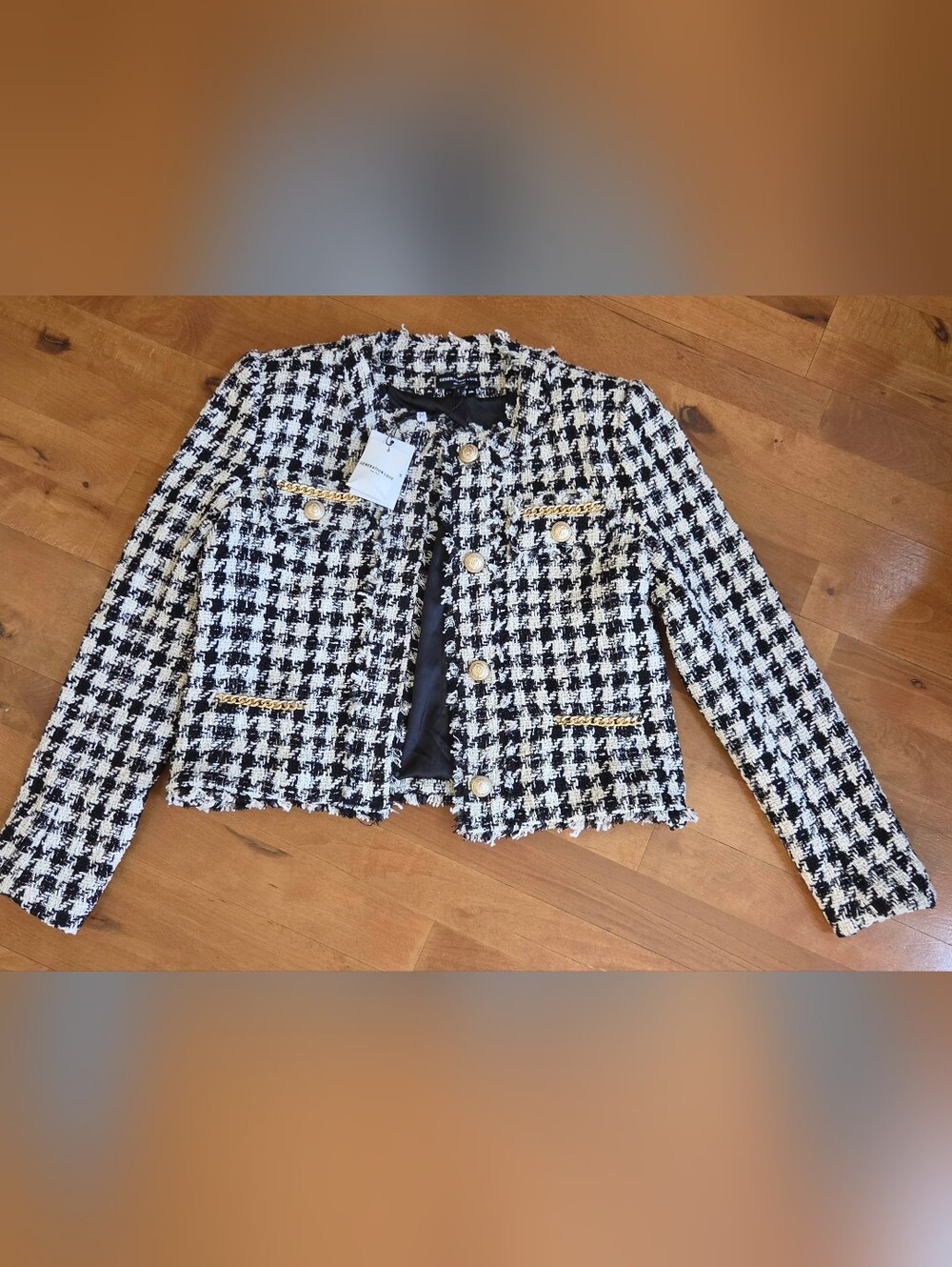 New Generatiin LOVE Black & White Houndstooth Tweed Jacket with Gold Trim SZ Lg